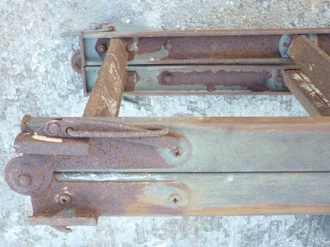 ヴィンテージ アイアン製ラダーA 脚立 インダストリアル 梯子 ディスプレイ台