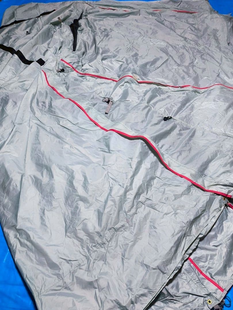 タフスクリーン2ルームハウスMDX＋　コールマン　タープテント　ダークルーム