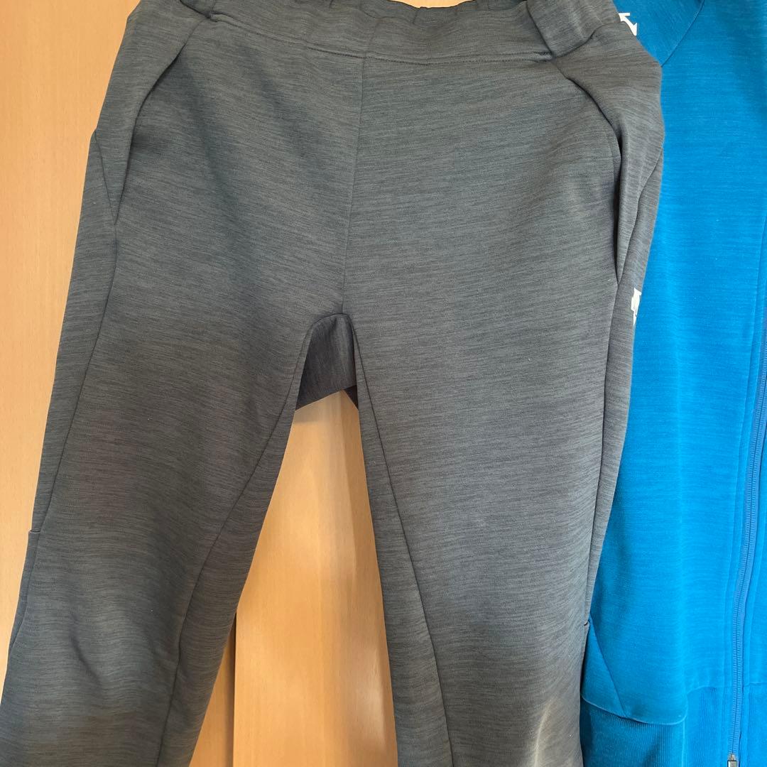 Move Sport ジャケットとパンツセット