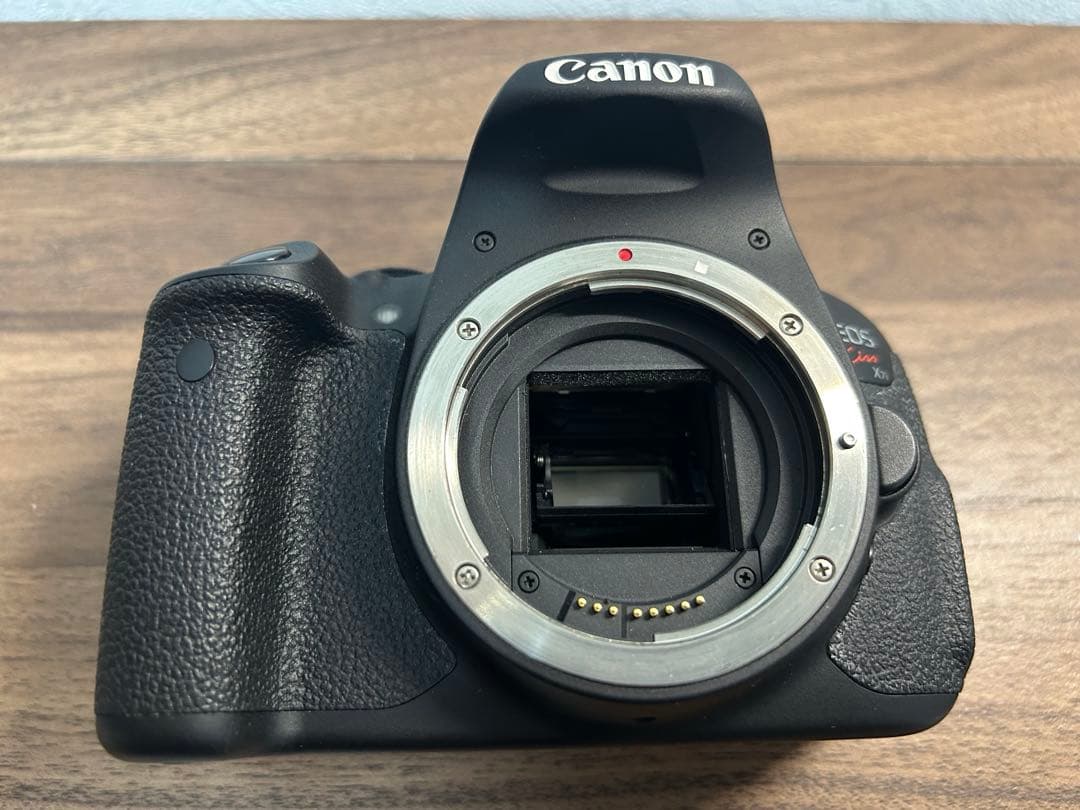 Canon EOS Kiss X7i 本体 バッテリー付き