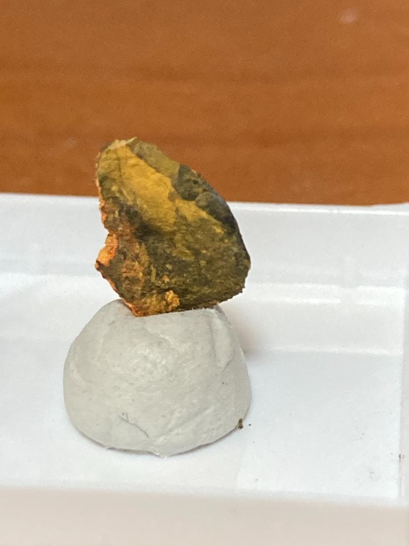 【希少】コンゴ産　ピッチブレンド・キュライト・ソディアイト