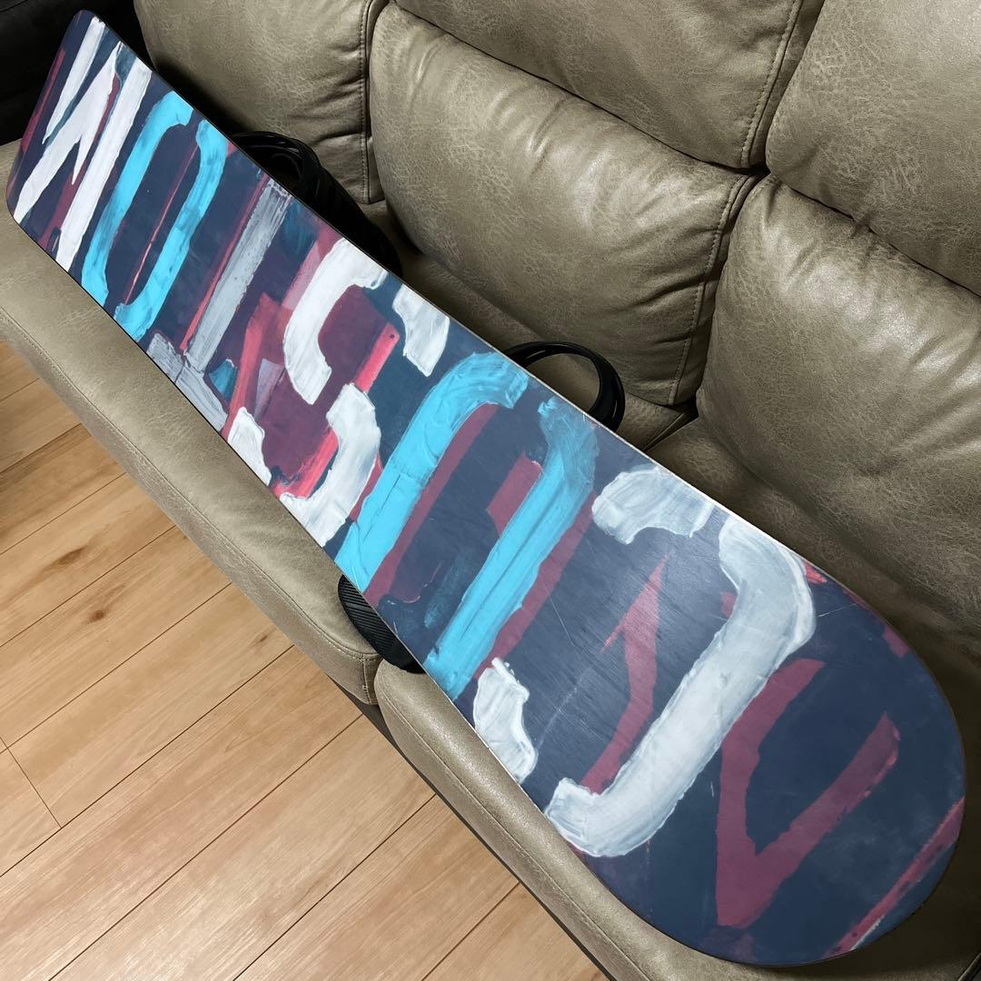 BURTON CUSTOM FV 154 × BURTON MALAVITA M