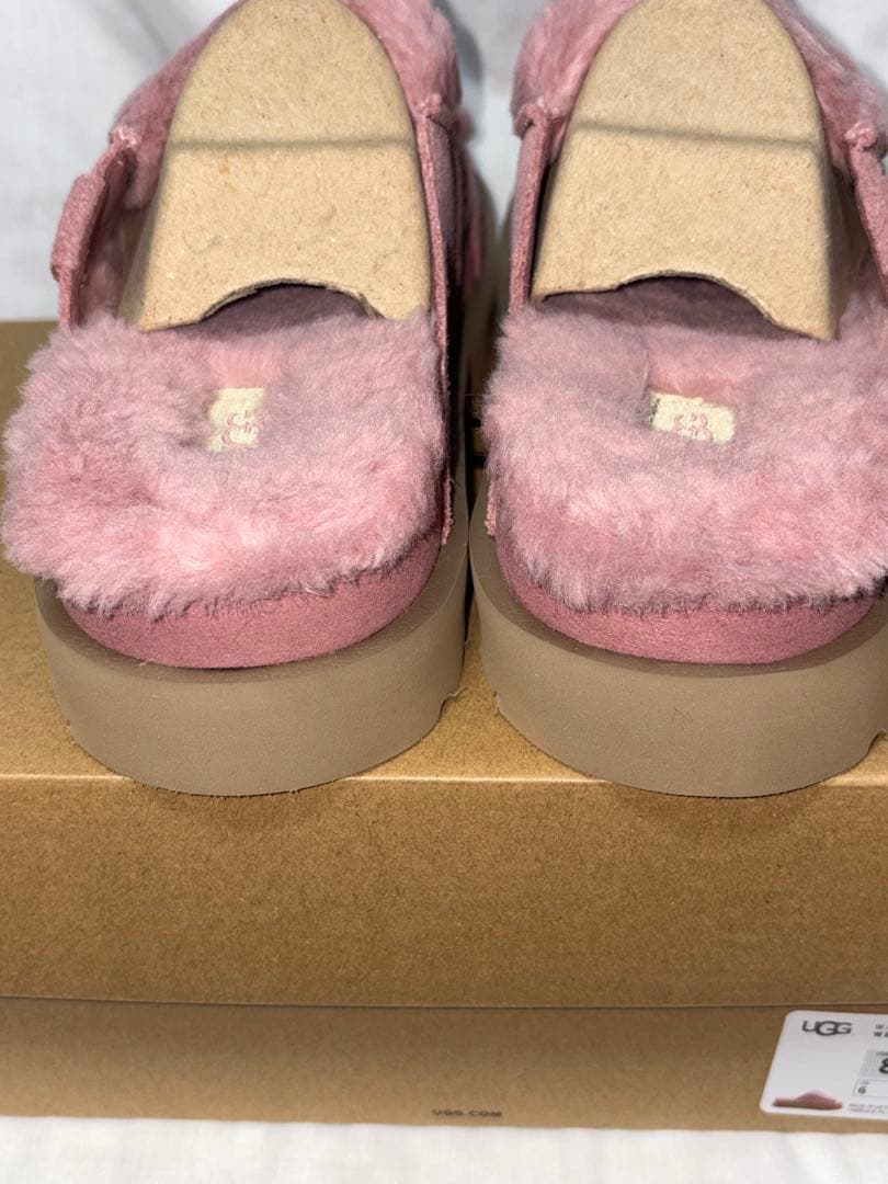 ⭐️新品⭐️UGG ベイヨンナスリッポン(US8)25cm