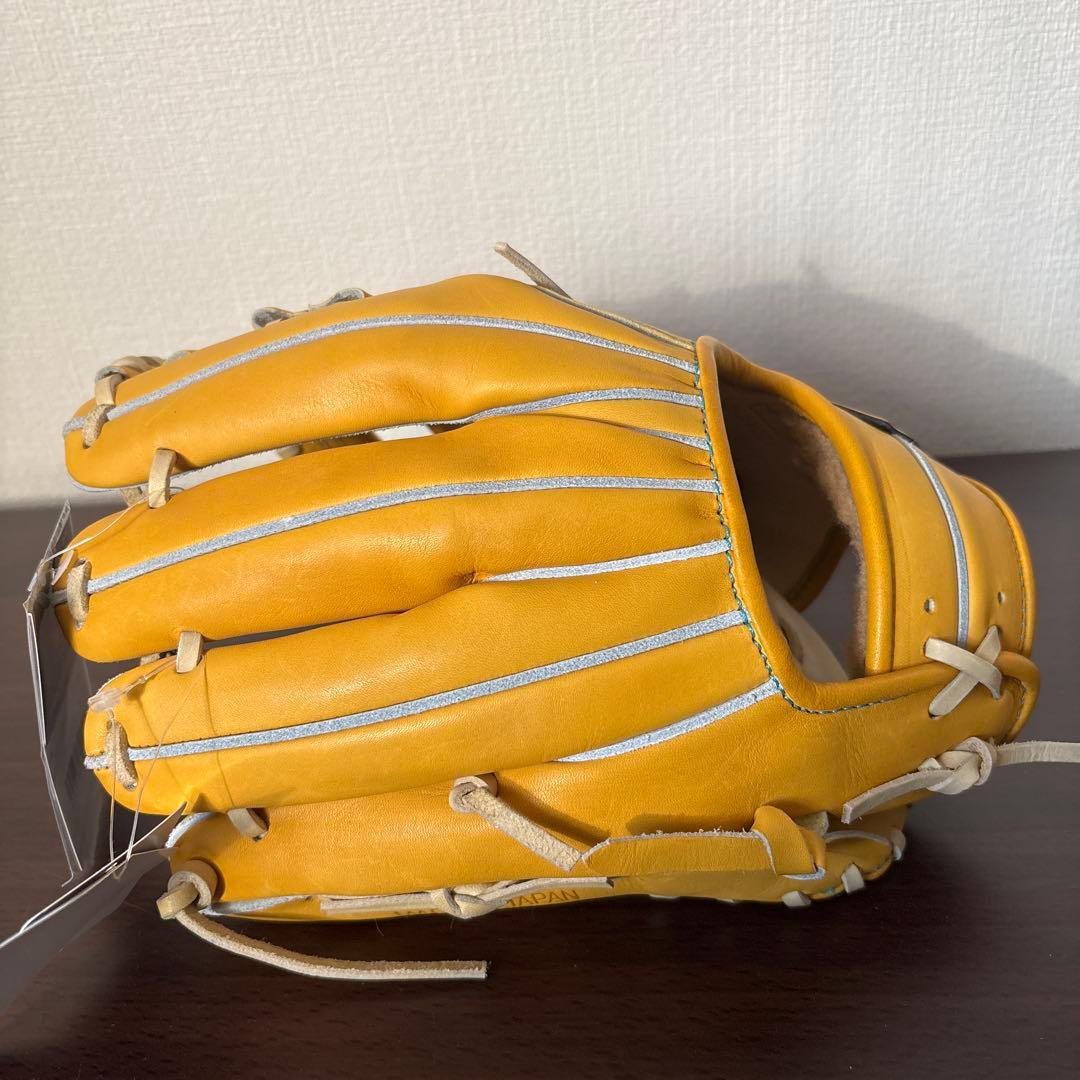 ゼット　プロステイタスSE　硬式　グラブ　内野手用 グローブ　定価66,000円