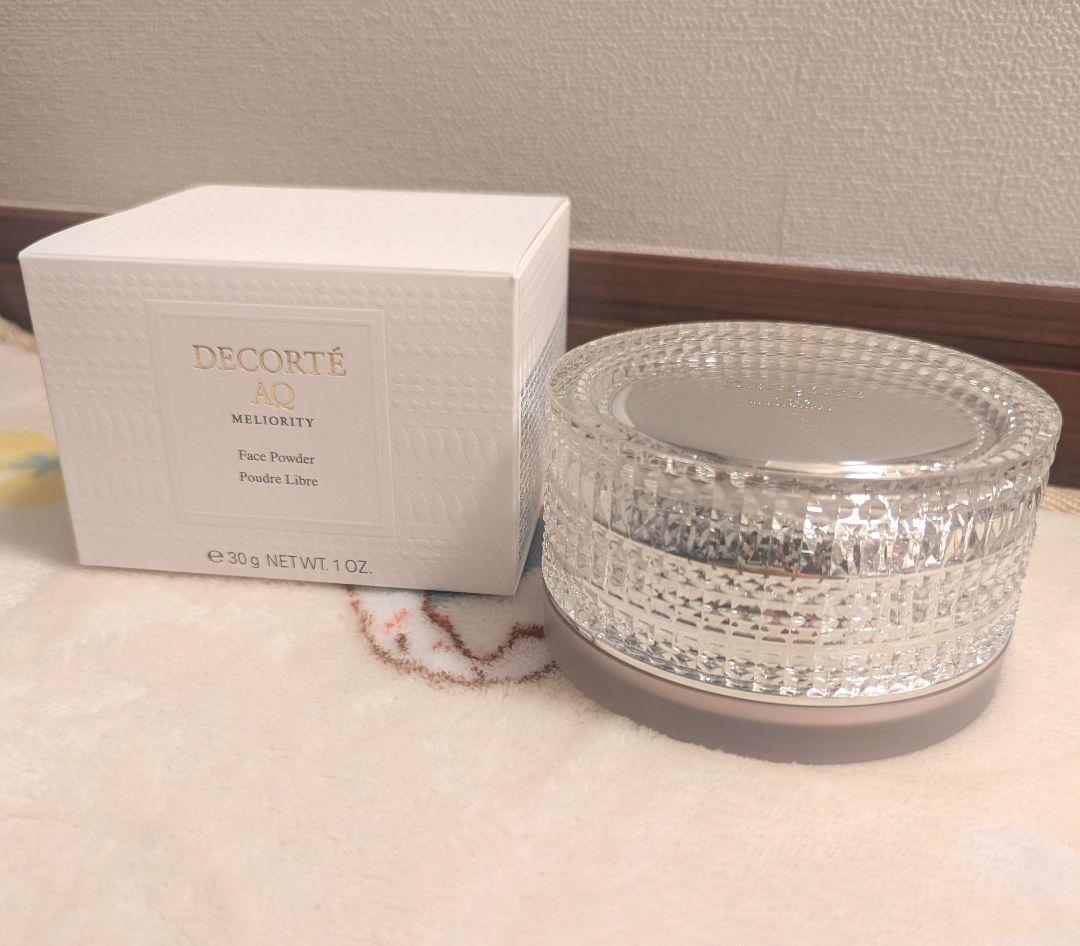 コスメデコルテ　AQミリオリティフェイスパウダー n