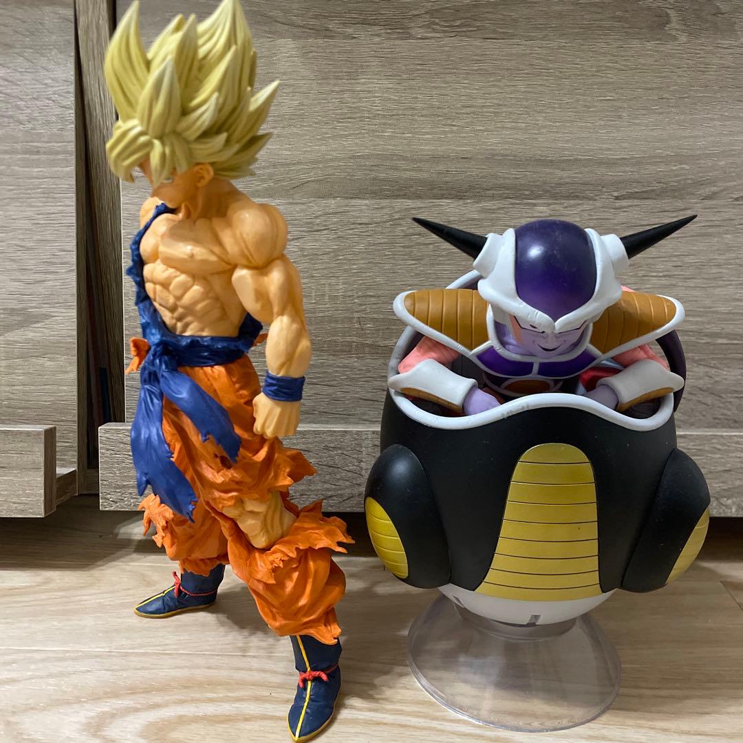 一番くじドラゴンボールvsオムニバスブレイブ C賞超サイヤ人孫悟空　A賞フリーザ