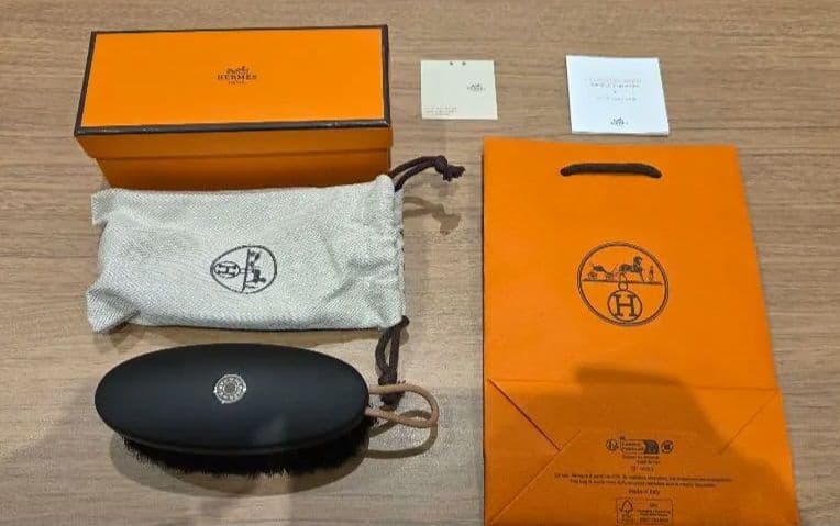 HERMES エルメス シューズブラシ 新品未使用、ショッパー、リボン付き