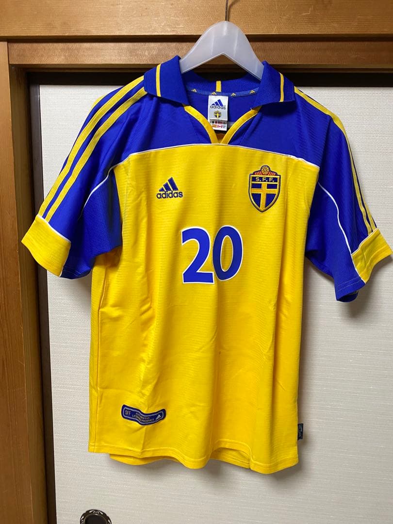 スウェーデン　00 ホーム　ユニフォーム　ユーロ2000 ラーション
