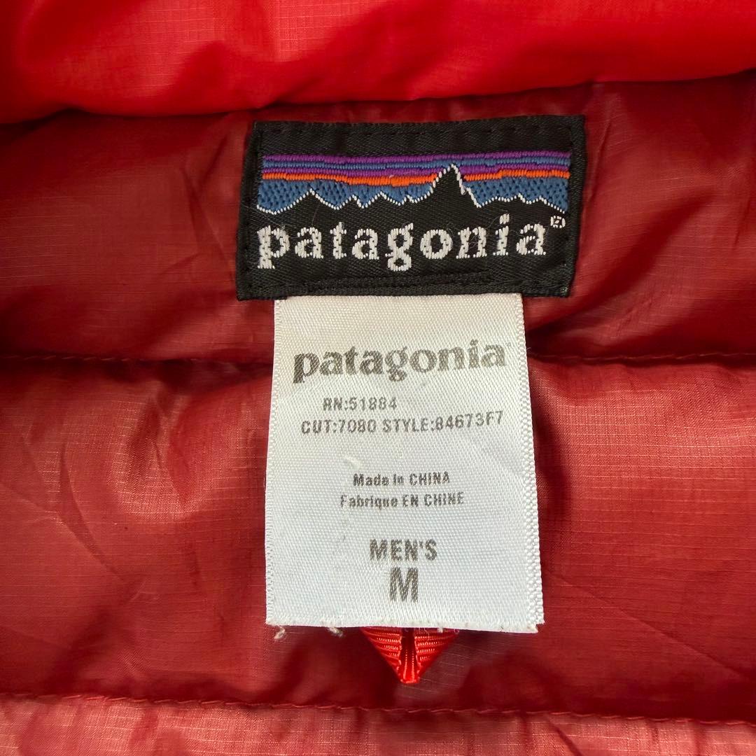 Patagonia パタゴニア ライトダウンジャケット ロゴ 赤