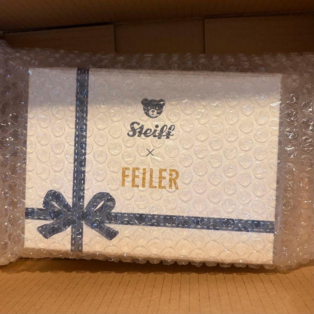 く*ら様 新作フェイラー　シュタイフベア　ハンカチキーリングセット