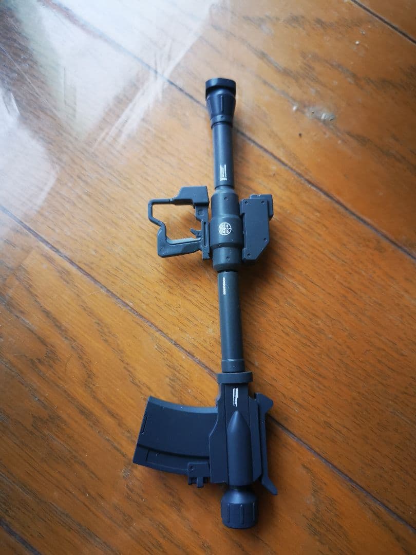 ガンダムEz-8 塗装済完成品メタルパーツ組込み