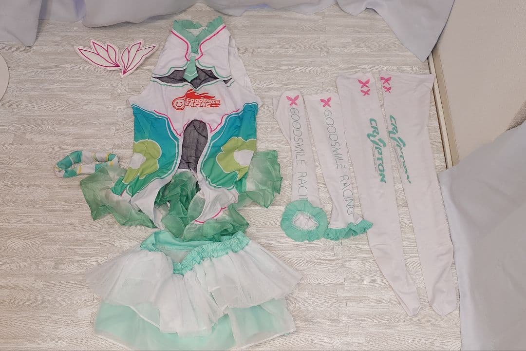 レーシングミク2017 コスプレ衣装 L