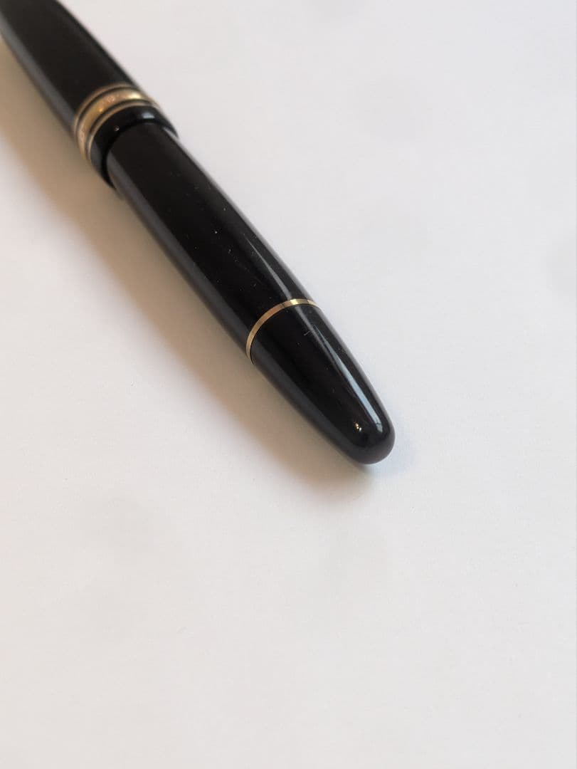 モンブラン　マイスターシュテュック146　14金　細字　全金