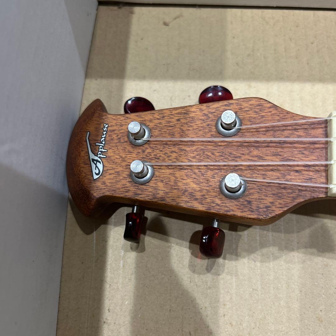 美品！アプローズ バイ オベーション UA20 ウクレレ 本体 ケース付き