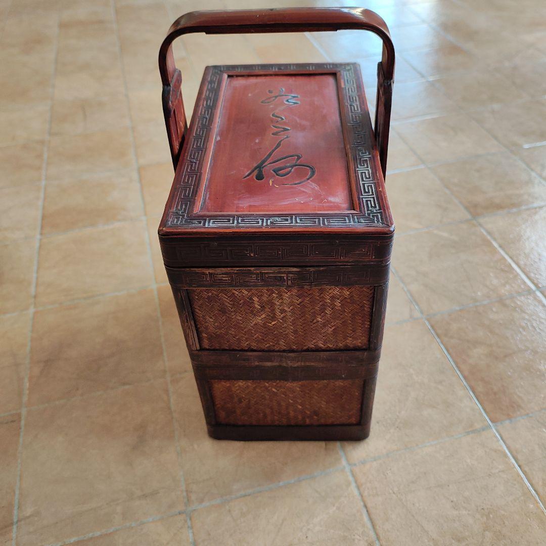 提藍（ていらん）　伝統的な日本の茶箱