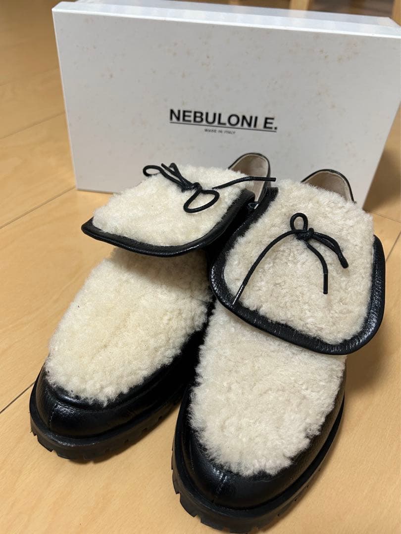 【美品】ネブローニ NEBULONIE ムートン ローファー 本革 36.5