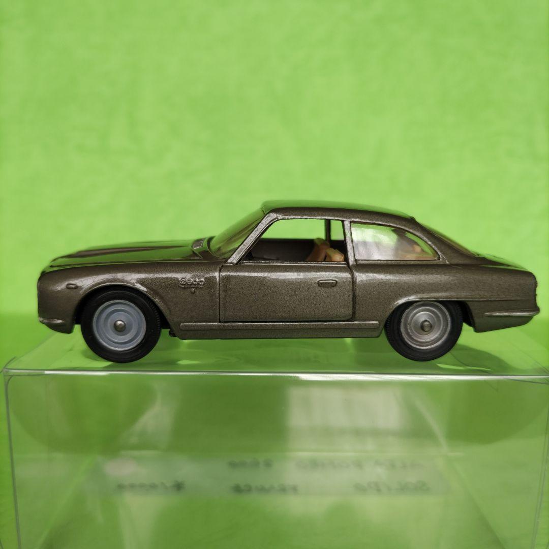 アルファロメオ　2600 solido