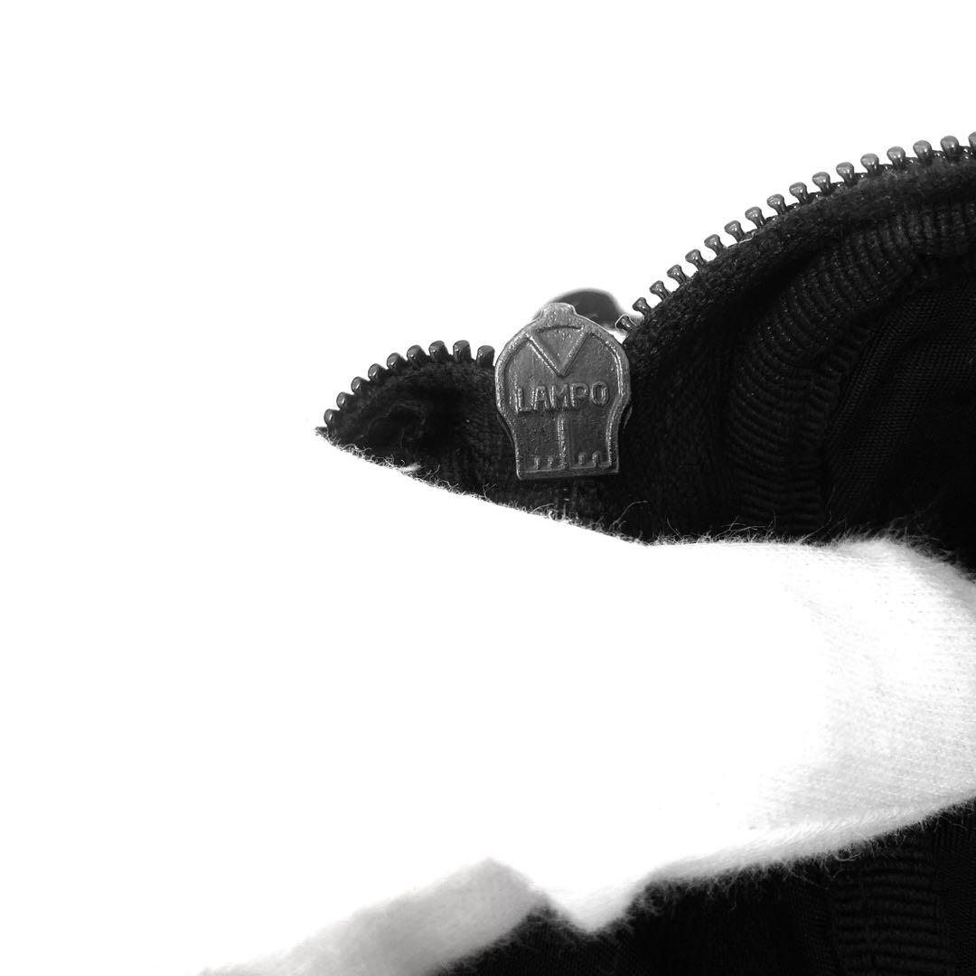 希少　美品　PRADA プラダ　ウエストバッグ　ボディバッグ　ブラック　ナイロン