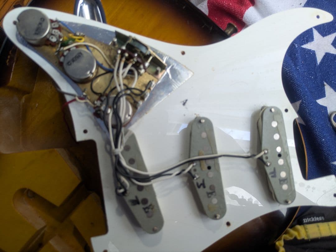 伝説の逸品　ヴィンテージ　トーカイ・ストラト