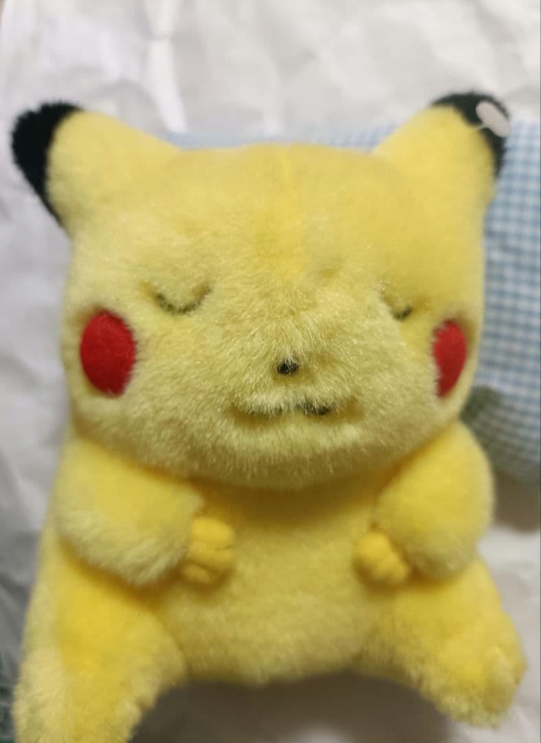 初期　ピカチュウ　ぬいぐるみ