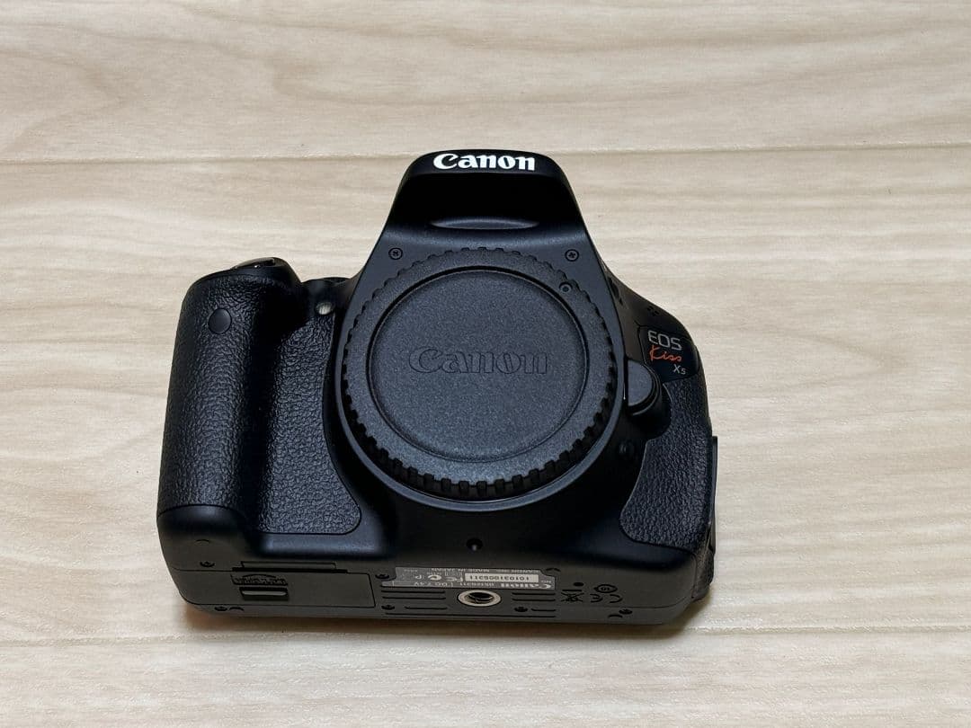 Canon EOS Kiss X5 ダブルズームキットEF-S18-55mm