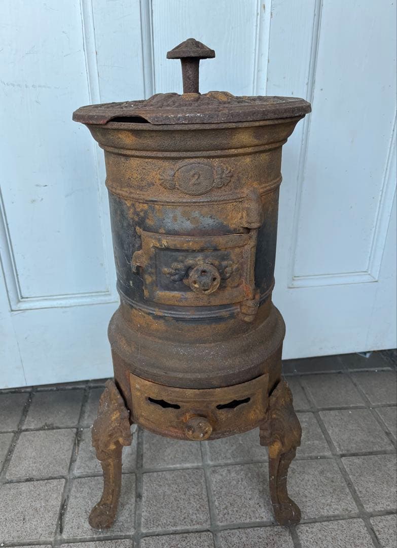 アンティーク ストーブ フランス　鋳物 鉄製 シャビー レトロ ヴィンテージ