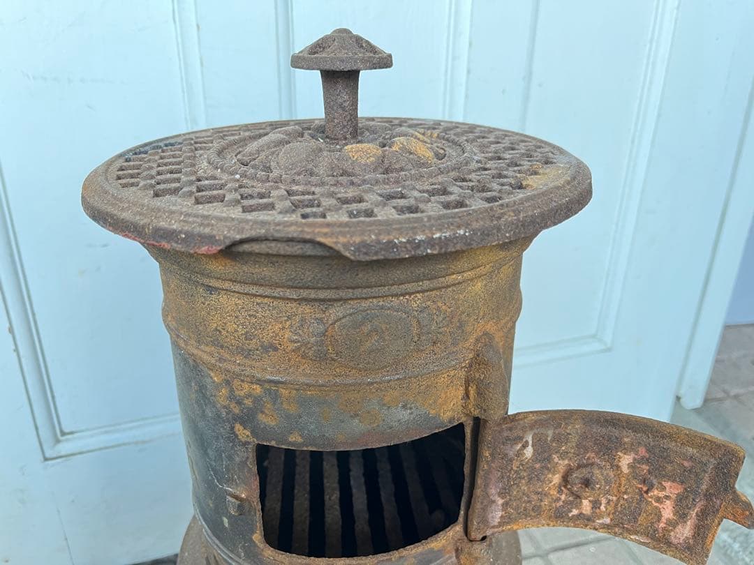 アンティーク ストーブ フランス　鋳物 鉄製 シャビー レトロ ヴィンテージ