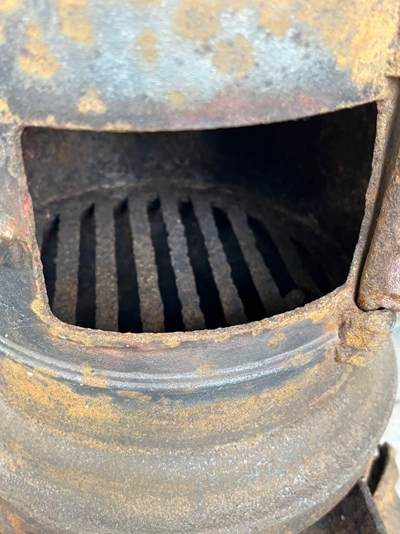 アンティーク ストーブ フランス　鋳物 鉄製 シャビー レトロ ヴィンテージ