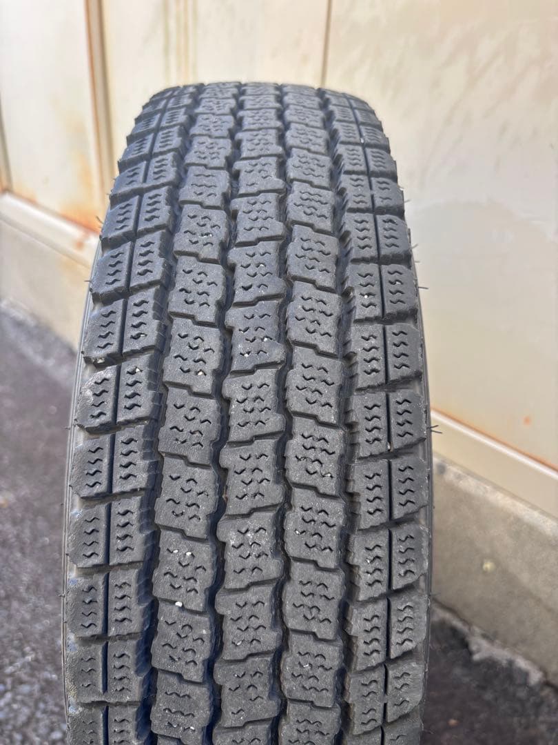 145/80r12、2本のみ／必ず 4本セットで販売（出品2と合わせて）23年