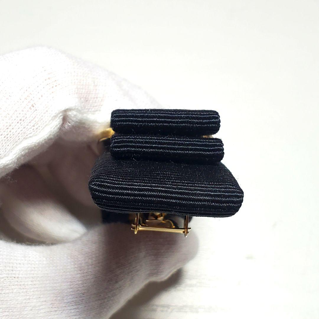 【週末限定セール☆極美品】フェラガモ ヴァラ バレッタ 黒×ゴールド h012