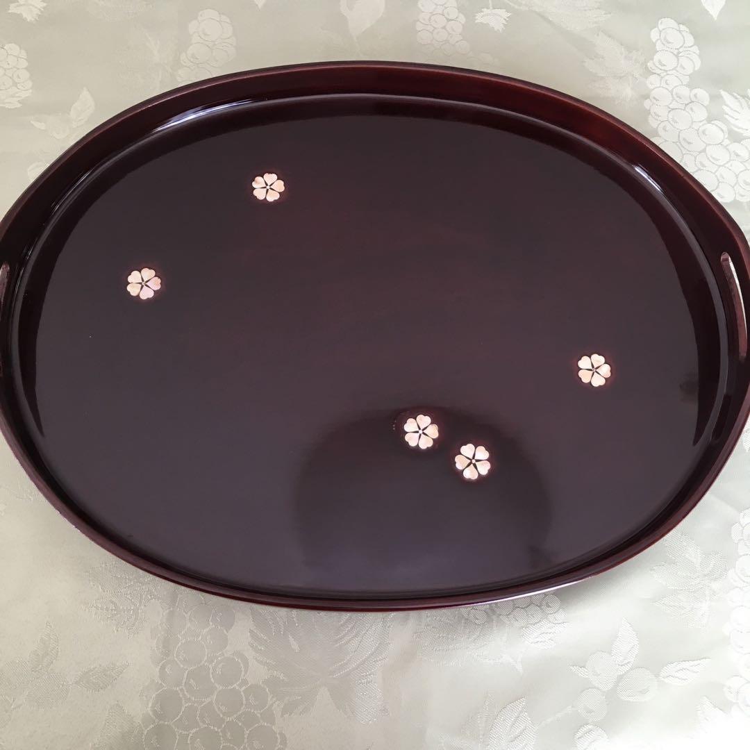 GG様リクエスト　輪島塗り　田村製/螺鈿桜文/ラウンド型手付き盆　ボルドーカラー