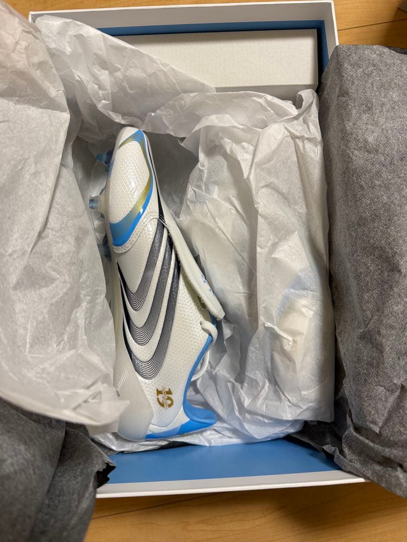 ［新品］F50 ELITE FG TUNIT 26.0cm