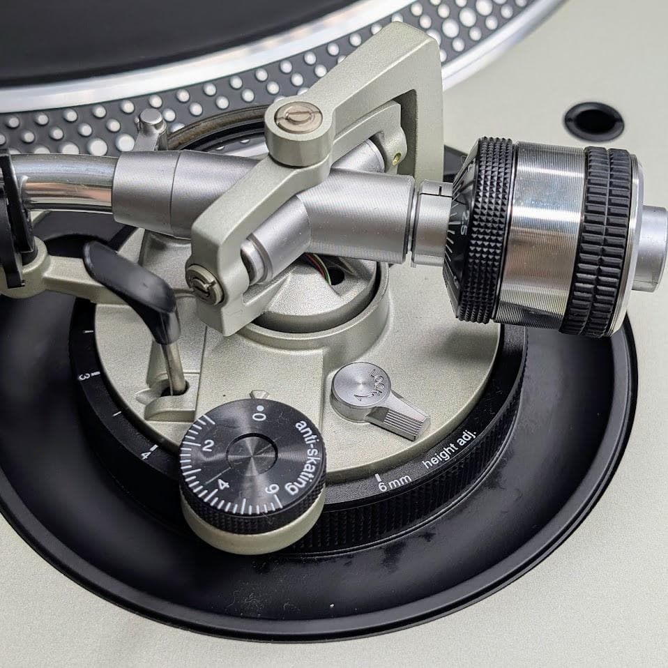 Technics SL-1200MK5＋Shure M44G 付属品取説有 美品