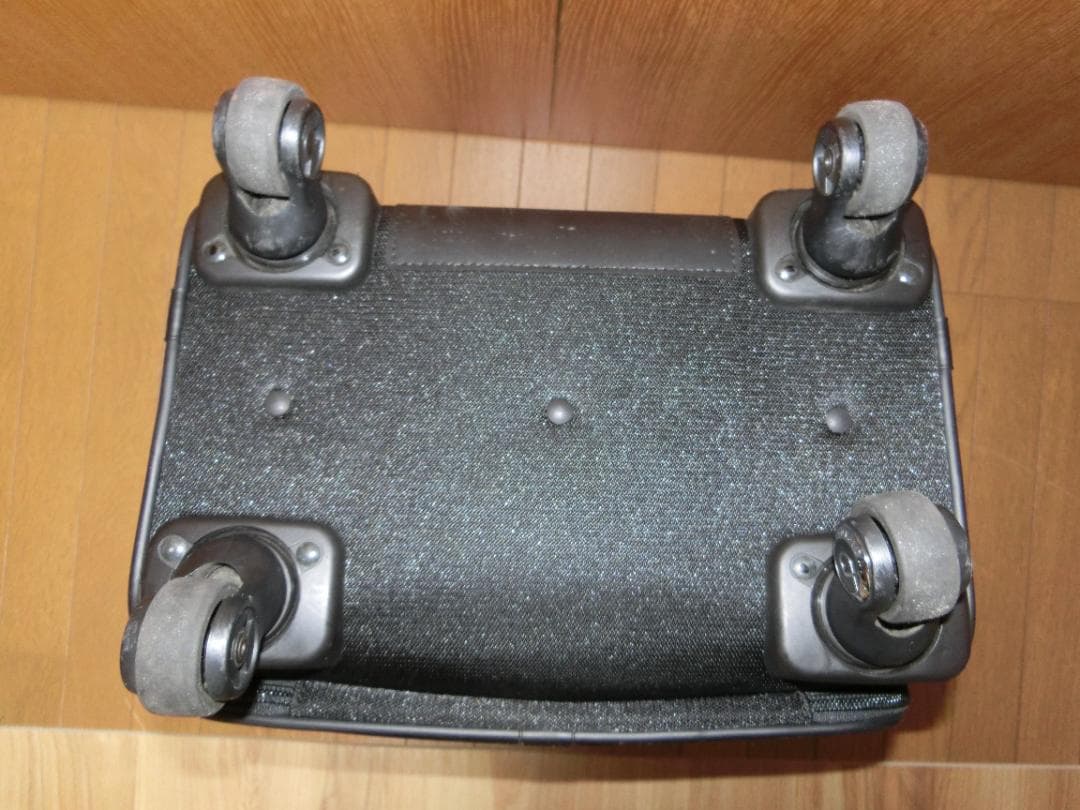 プロテカ　ソリエ2 ソフトキャリーケース40cm・21リットル