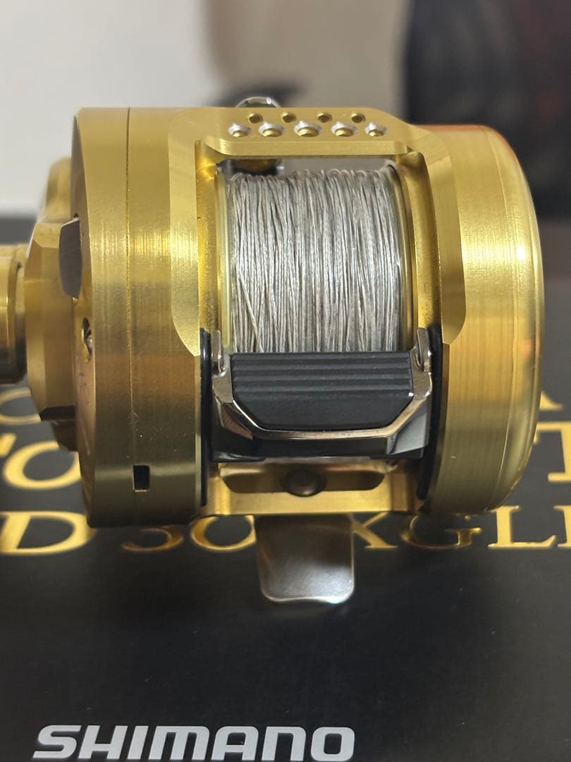 【22日まで。】シマノ　カルカッタコンクエスト301XGLH 下町スプール付き