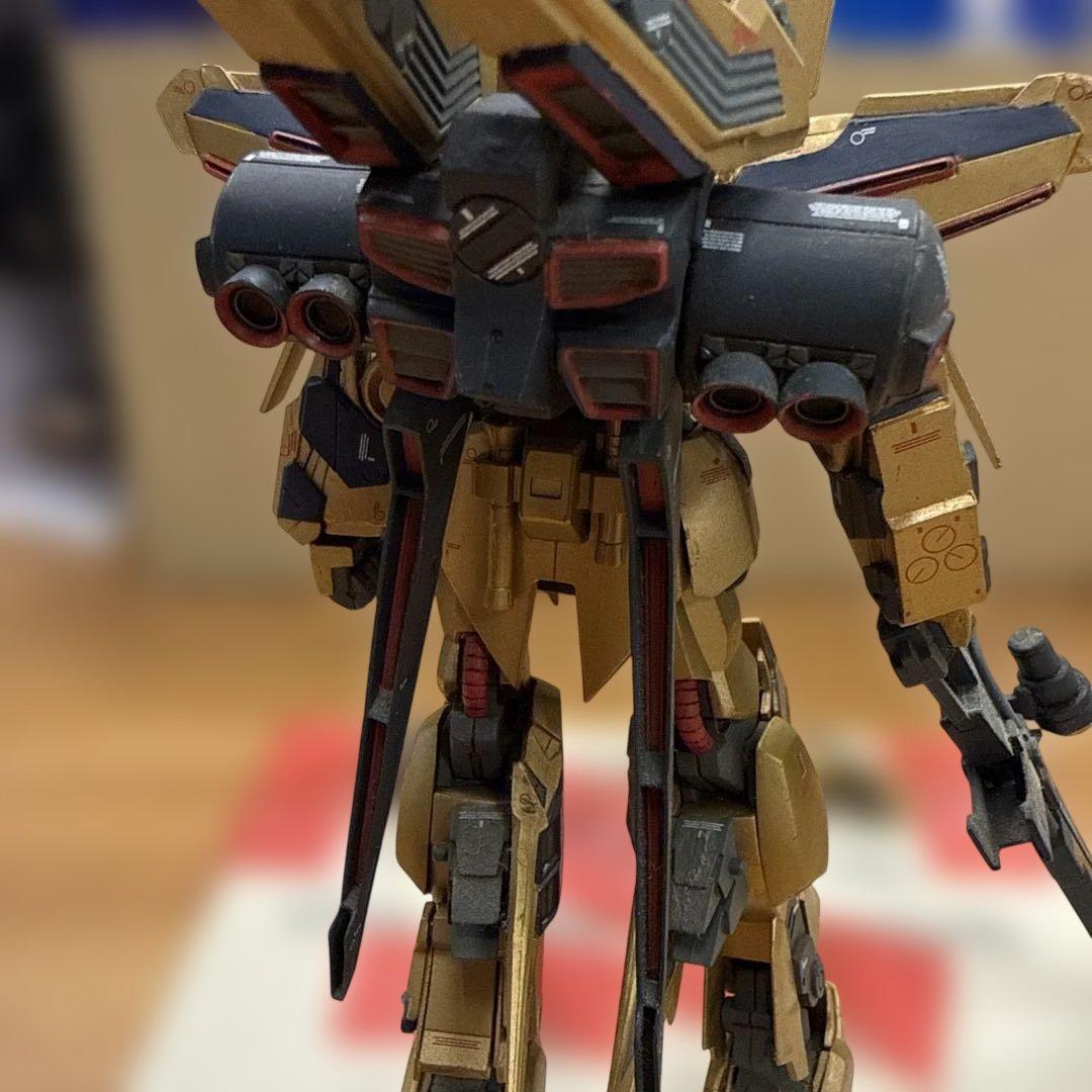 MG 1/144 ガンプラ 完成品