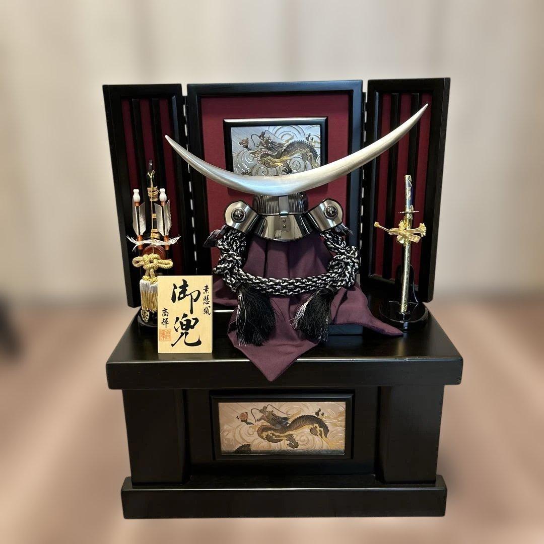 置物 龍の絵柄 黒　五月人形　兜　伊達政宗