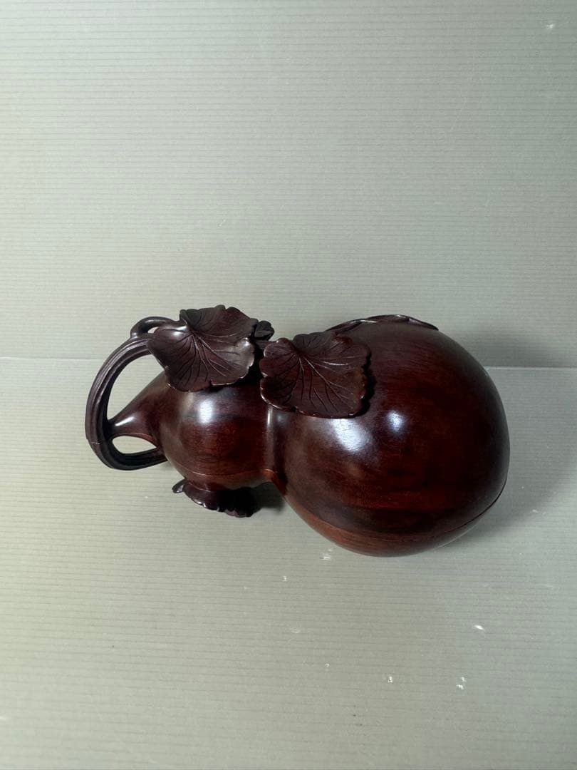 2469 中国　唐木紫檀製　瓢箪形　蓋物　置物　美品