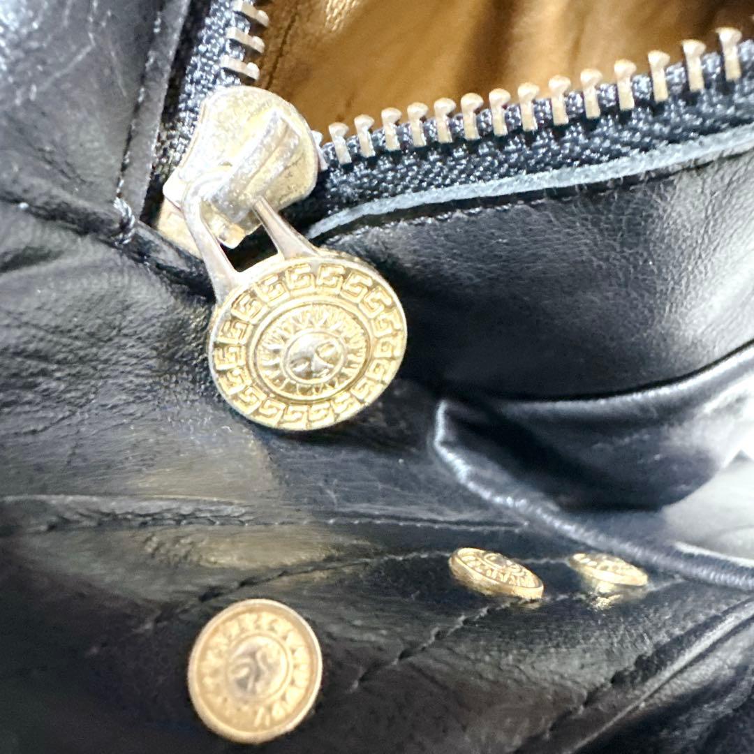 VERSACE リュック　レザー ショルダーバッグ　サンバースト　メデューサ　黒