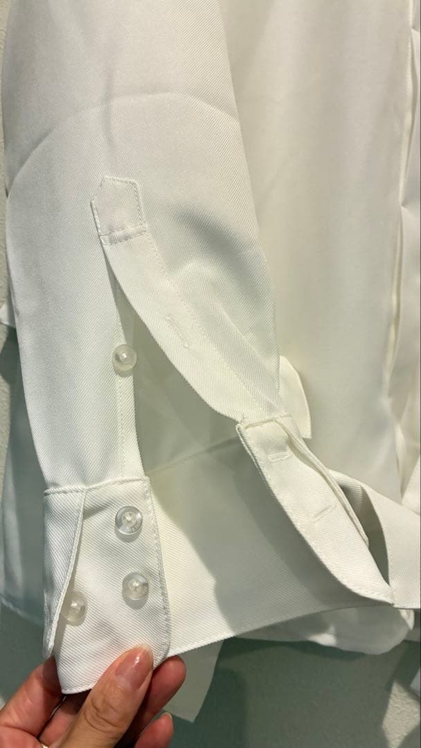 トップス THETOE Kordela Twist Shirt white