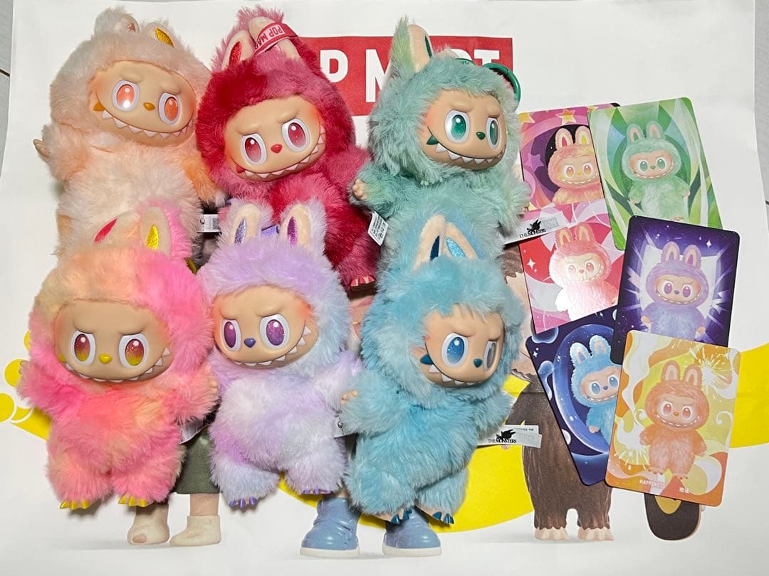 ラブブ　Labubu エナジー　POPMART ポップマート　アソート