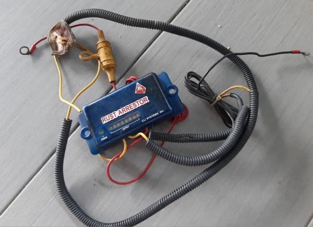 愛車の防錆に！RUSTARRESTOR 電子防錆装置