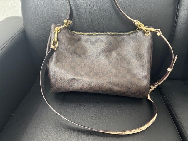 【purin3008】COACH ショルダーバッグ PVC×レザー