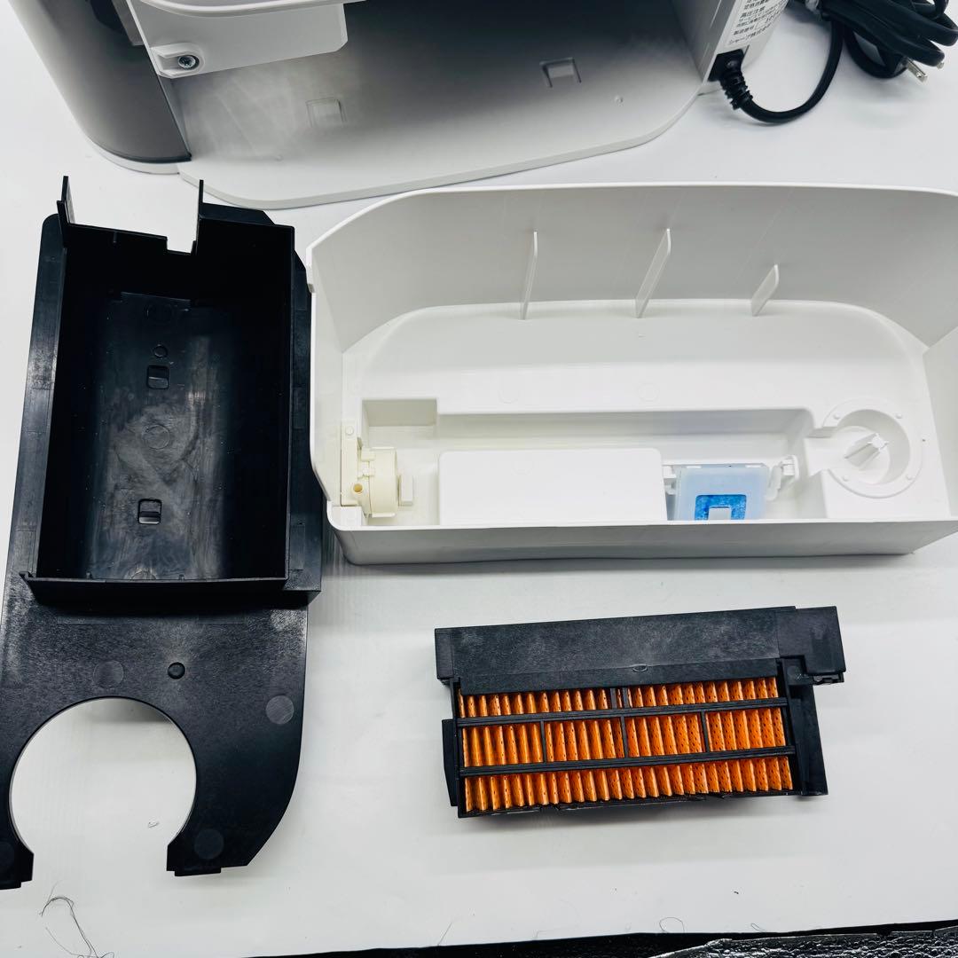 【送料無料】シャープ 加湿セラミックファンヒーター HX-RK12-W②