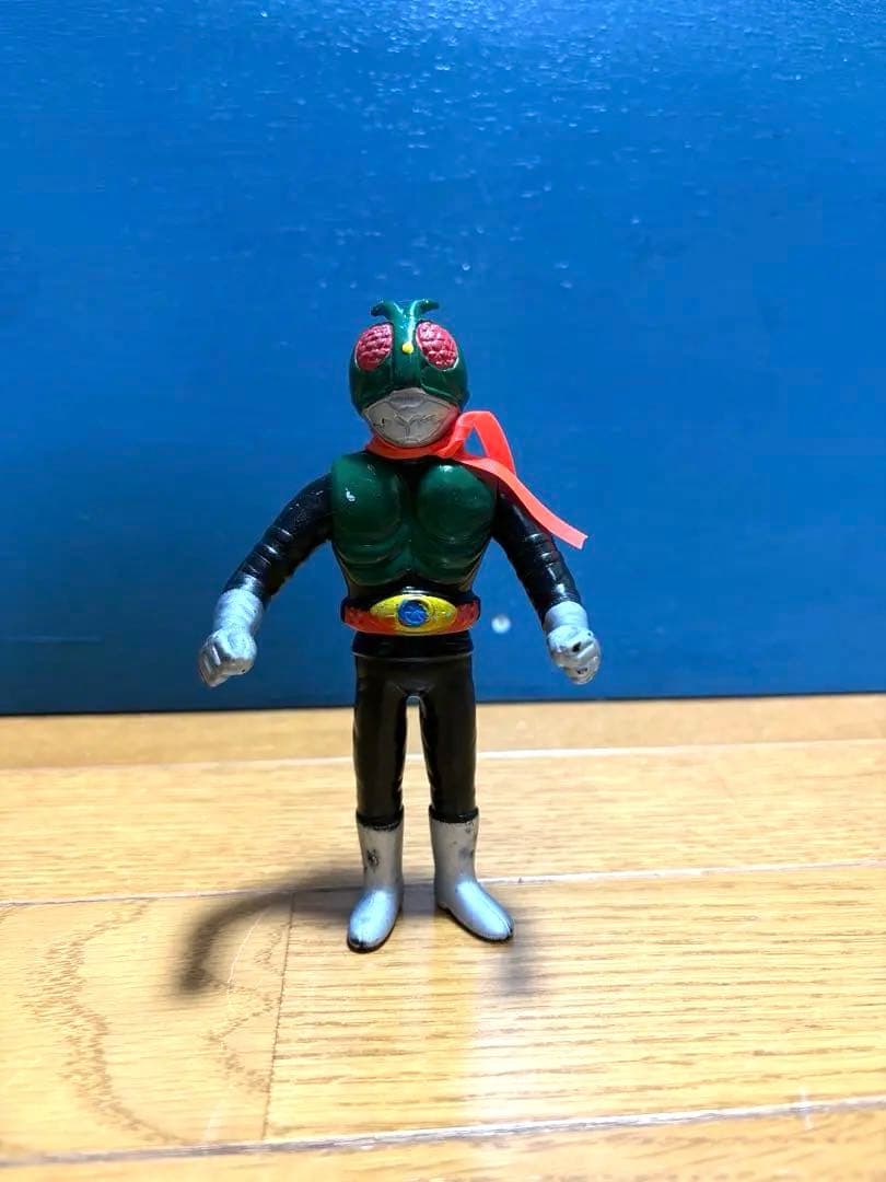 仮面ライダー　ポピー　ミドルサイズ　ソフビ