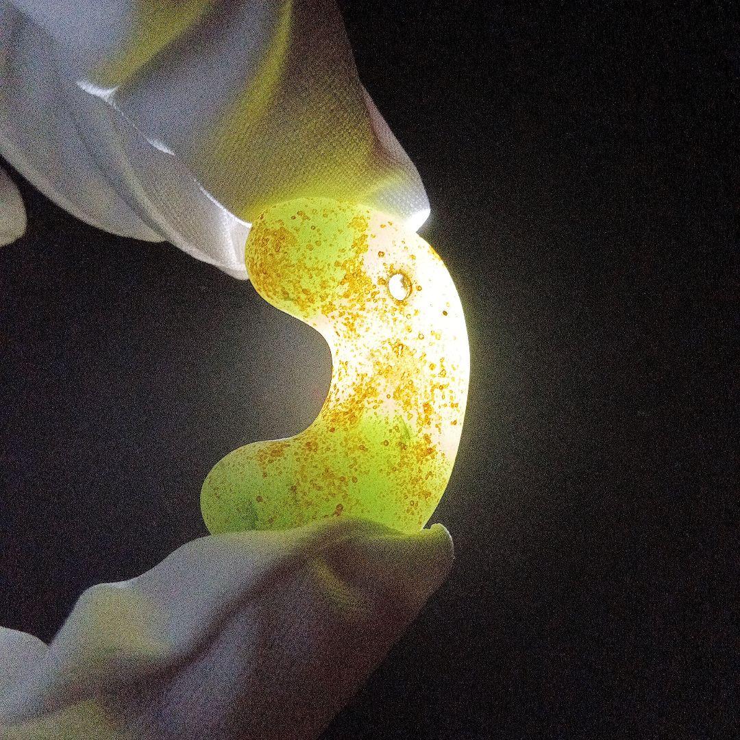 翡翠勾玉大和王権古墳時代 勾玉 コの字勾玉 美麗勾玉 頸飾り勾玉