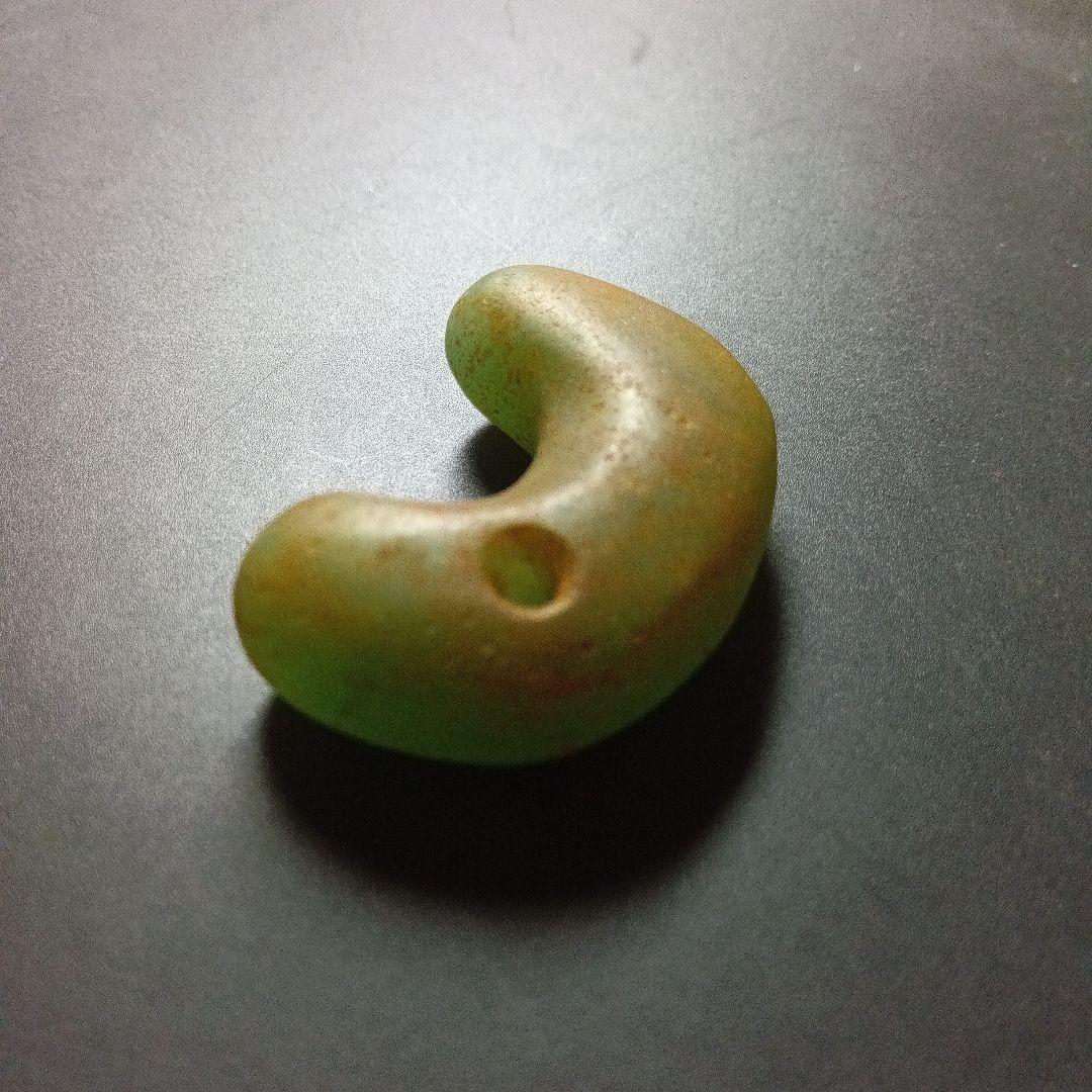 翡翠勾玉大和王権古墳時代 勾玉 コの字勾玉 美麗勾玉 頸飾り勾玉