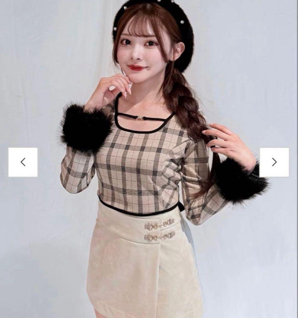 NOMAE ファーカフスバックリボントップス ベージュチェック