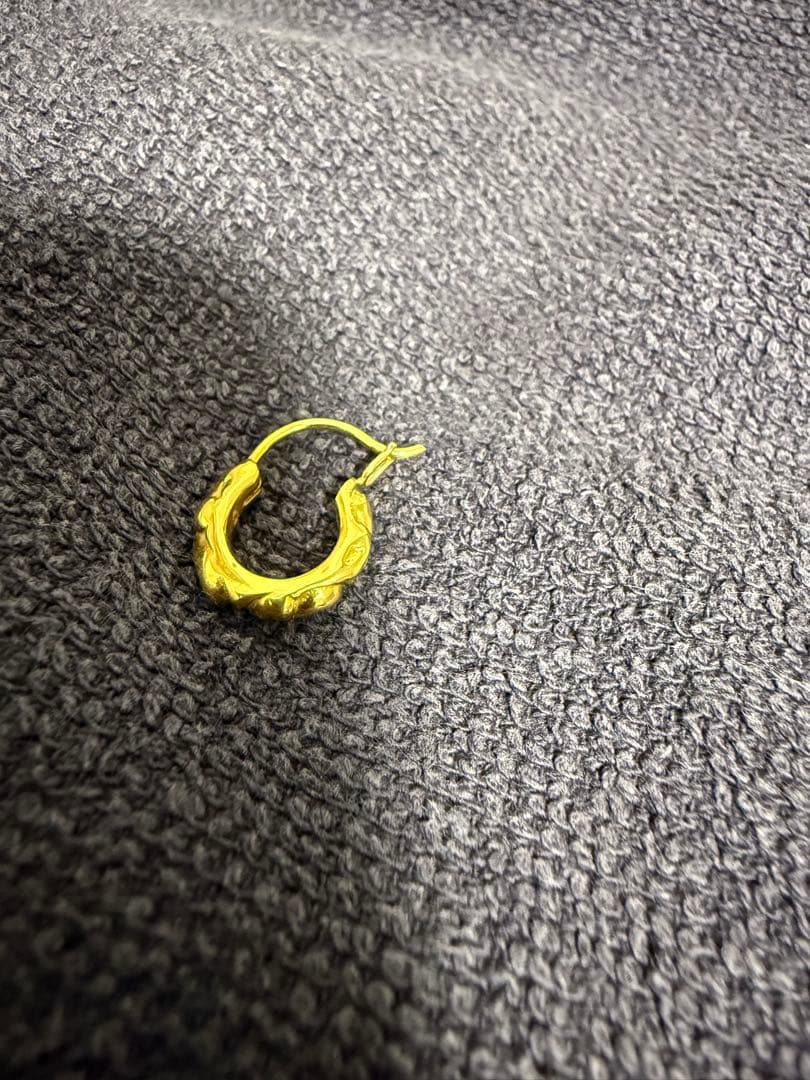 クロムハーツ　22k スクロールバンドフープ　ピアス