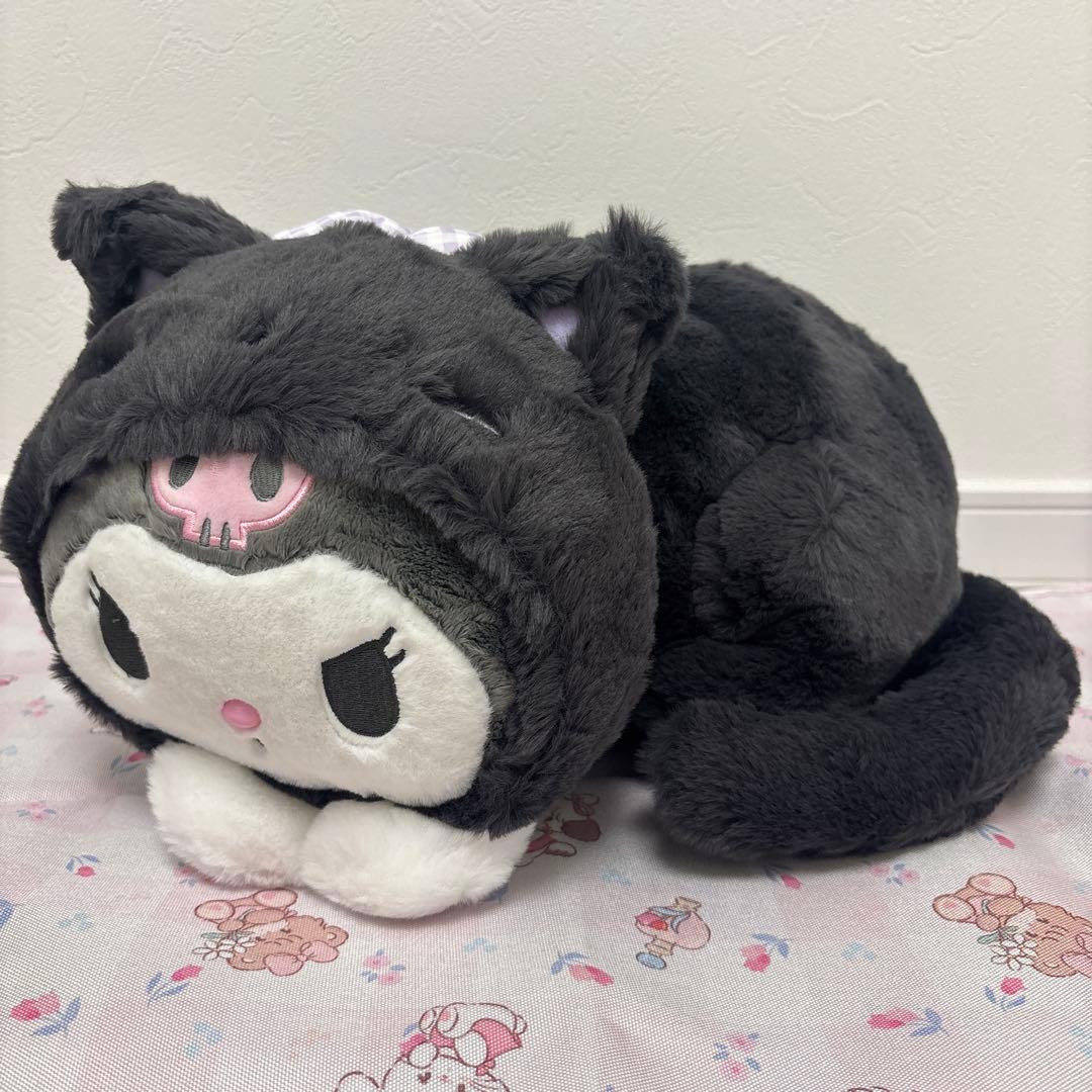 クロミ　猫みたいなクッション　希少　サンリオ　黒猫